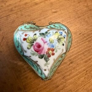 vintage trinket box - French